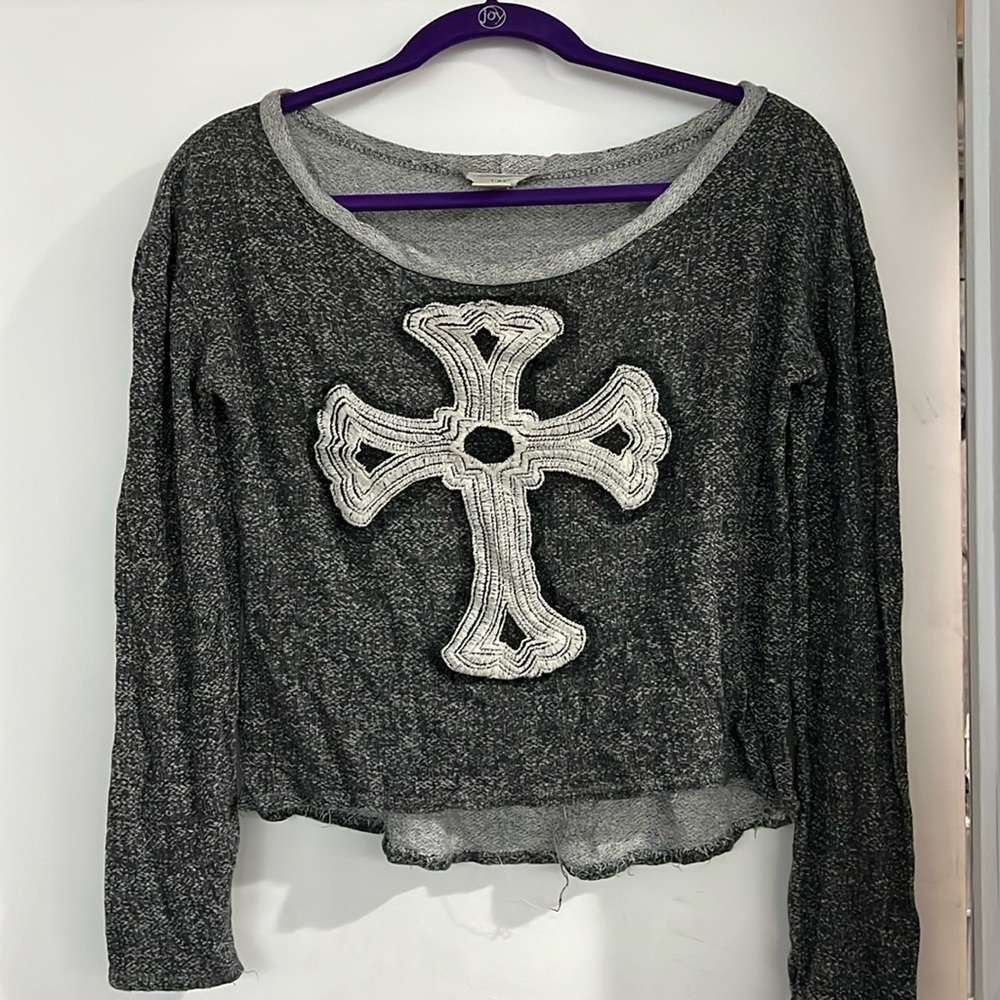 I.ner cropped off the shoulder, long sleeve sweater, top shirt
